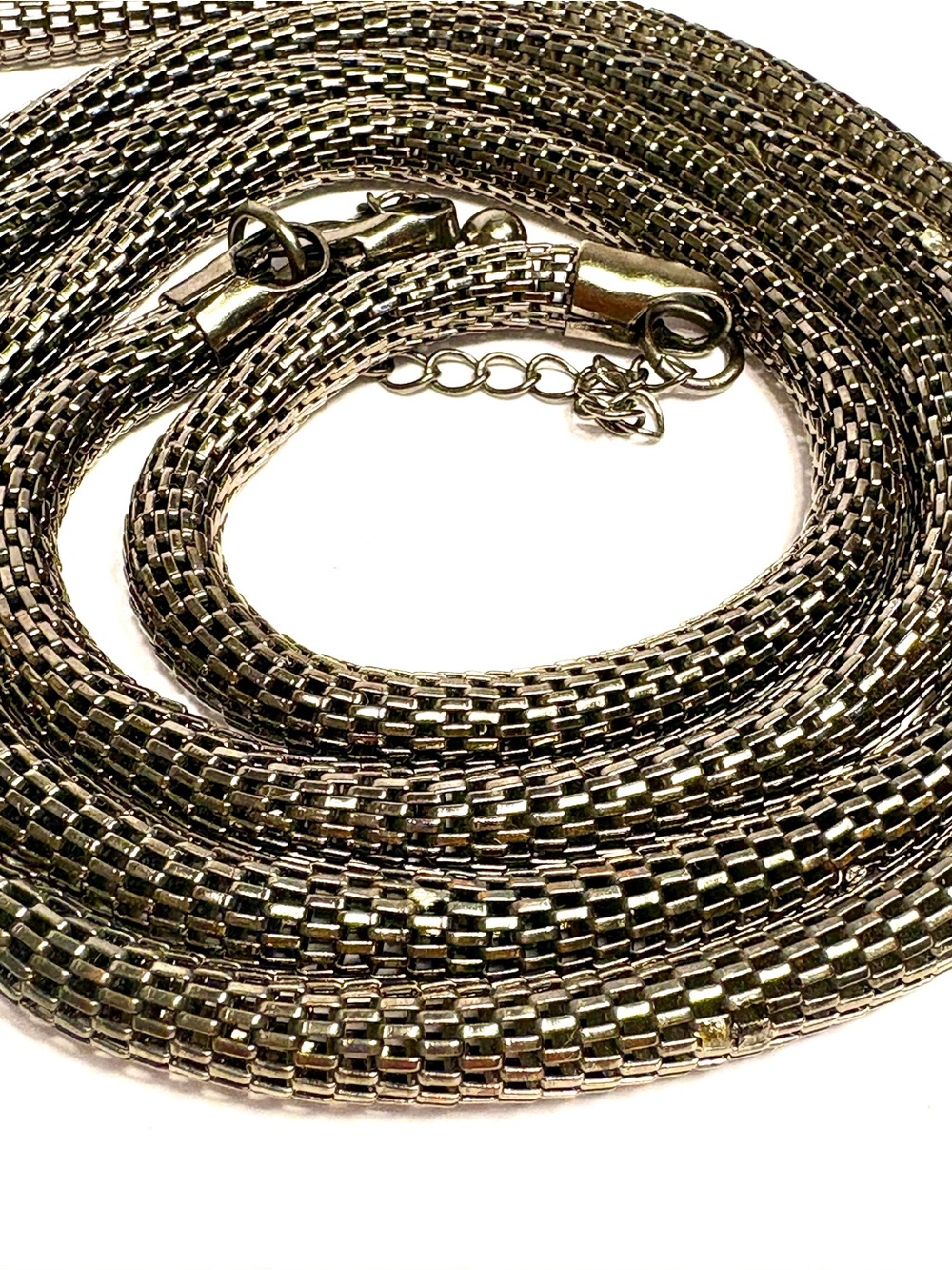 22โ Elegant Women's Dark Silver-Tone Hollow-Snake Chain Mesh Necklace Whimsigoth
